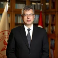 Prof. Dr. Kemal Memişoğlu kimdir?