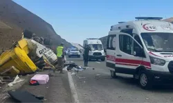 Erzincan'da katliam gibi kaza! 4 ölü, 2 yaralı