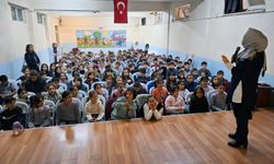 Büyükşehir, Çocuklara Çevre Bilinci Kazandırmak İçin Seminerlerini Sürdürüyor