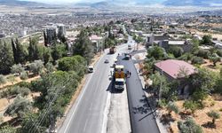 Kahramanmaraş’ta 17 metre genişliğe çıkan yolda sona gelindi!