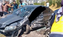 Kahramanmaraş’ta iki otomobil çarpıştı: 2 yaralı