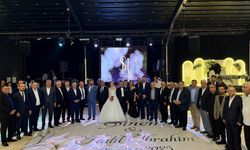 Kır Ailesinin Mutlu Günü!