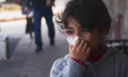 Grip Sezonu Bu Kış Sert Geçebilir: H3N2 Virüsü Hızla Yayılıyor