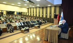 Vehbi Vakkasoğlu KSÜ’de “İrfan Geleceğimizin Bilinmeyenleri” Konulu Konferans Verdi