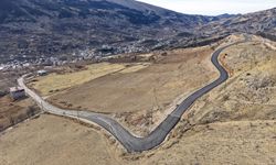Kahramanmaraş’ta Çağlayancerit İstiklal Mahallesi’nde Asfalt Çalışmasını Tamamladı!