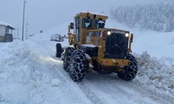 Büyükşehir, Şehrin Dört Bir Yanında Kar Mesaisini Sürdürüyor!