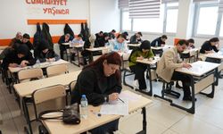 Büyükşehir’den Başarıya Giden Yolda Öğrencilere KPSS Provası!