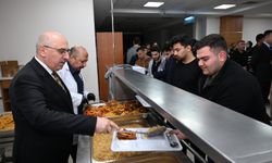 KSÜ Rektörü Ak, Öğrencilerle İftarda Buluştu!