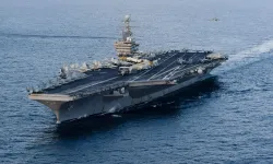 USS Abraham Lincoln Uçak Gemisi Vuruldu mu? İran’ın Füze Saldırısı İddiasına CENTCOM’dan Yanıt!