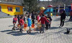 Büyükşehir’den Sarıçukur’da Miniklere Eğlence ve Bilim Dolu Bir Gün!