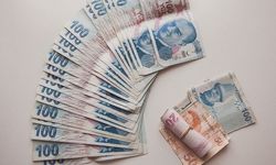 Emekli maaşı ve bayram ikramiyesi aynı anda mı yatacak?