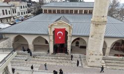 Kadir Gecesi’nde Tarihi Ulu Camii’nde Büyük Buluşma
