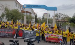 Eğitim-Sen: “Bu Karanlığı Birlikte Dağıtacağız!”