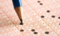 2026 LGS Ertelendi mi? LGS Sınavı Milli Maçla Aynı Gün mü? Bakan Tekin'den Tarih Açıklaması!