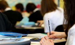 Okullar Ne Zaman Kapanıyor, Yaz Tatili Ne Zaman Başlıyor? MEB 2026 Karne Günü Tarihi!
