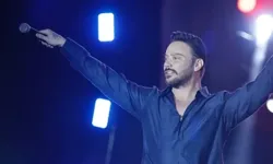 Sinan Akçıl Türkler Geliyor Sözleri! A Milli Takım Dünya Kupası Şarkısı Dinle