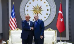ABD Başkanı Donald Trump Ankara'da! Cumhurbaşkanı Erdoğan Resmi Törenle Karşıladı