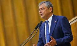 Özgür Özel CHP'ye veda etti! Yeni parti öncesi 82 milletvekiliyle birlikte yola çıkıyor