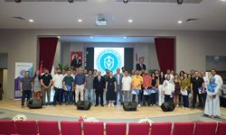 İstiklal Bilim ve Teknoloji Üniversitesi’nde Akademik ve İdari Personel İçin Teşekkür Töreni