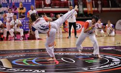 Kahramanmaraşlı capoeira sporcuları Samsun’dan 5 madalyayla döndü!