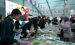 Kahramanmaraş’ta Kitap Fuarı, Öğrencilerle Şenleniyor!