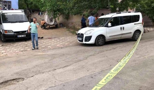 16 yaşındaki çocuk, 16 yaşındaki arkadaşını silahla başından vurdu