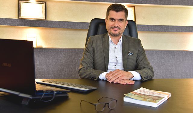 Metin Azaplıoğlu, “Yeni Yılın Sağlık, Huzur Ve Mutluluk Getirmesini Diliyorum”