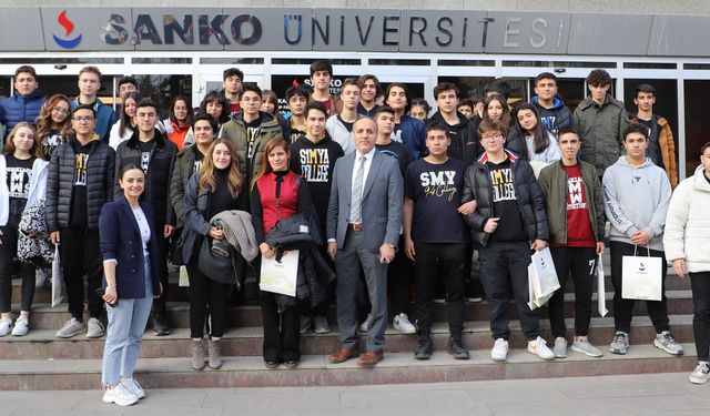 SANKO Üniversitesi Aday Öğrencileri Bilgilendiriyor