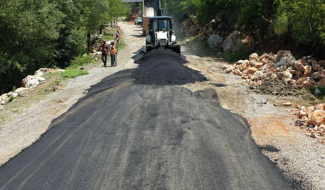 Andırın’da Yol Çalışmaları Sürüyor!