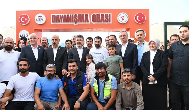 Bakan Yumaklı ve Başkan Güngör’den Dayanışma Obası’nda Bayram Ziyareti