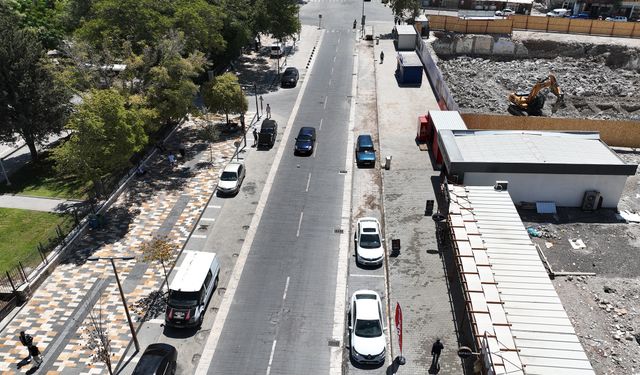 Yeni Yürüyüş Yollarıyla Trabzon Caddesi’nde Ulaşım İyileştirildi