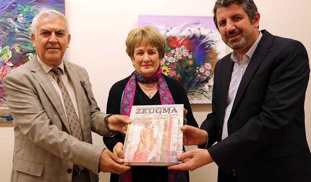 Ressam Zehra Sengir SANKO Sanat Galerisi’nde sergi açtı!