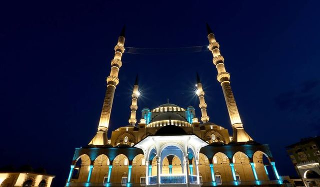 Kahramanmaraş'ta maneviyat dolu günler başlıyor: Üç aylar, Ramazan, kandil ve bayram tarihleri belli oldu