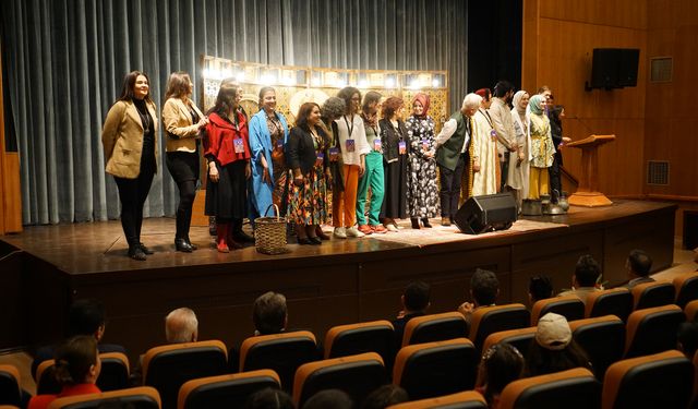 Kahramanmaraş’ta Dünya Anlatıcılar Şöleni Başladı