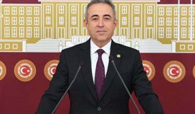 İrfan Karatutlu: “Kahramanmaraş’ın Direnci, Cumhuriyet Değerleriyle Bütünleşmelidir”