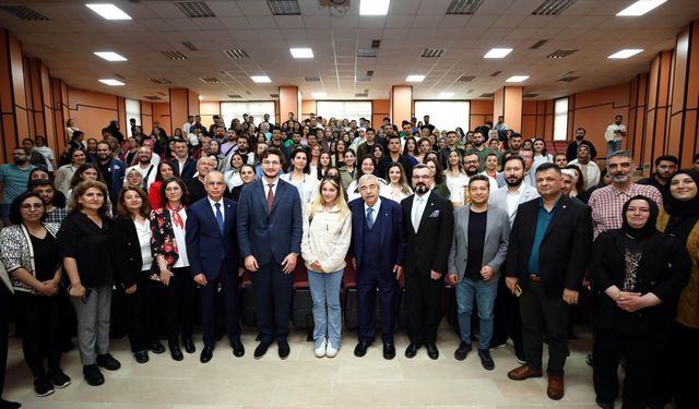Konukoğlu Gaziantep Üniversitesinde Öğrencilere Tecrübelerini Anlattı!