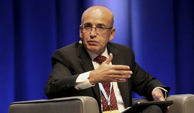 Mehmet Şimşek'ten gelir beyanı açıklaması: Berberin aylık brüt gelir beyanı 3 bin 633 lira...