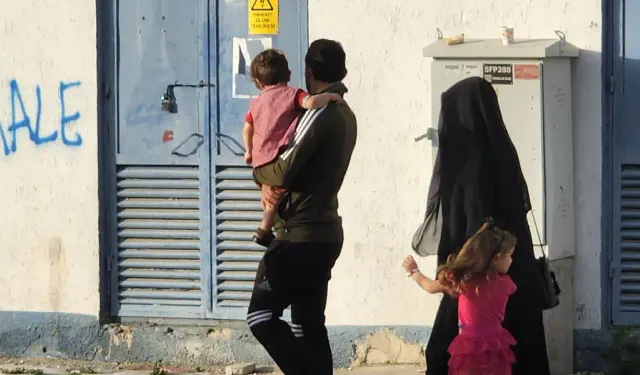 Suriyeliler ve Türkiye’de Çok Eşlilik! “Kızlarımı Nikahlamak İsteyen Var mı?”