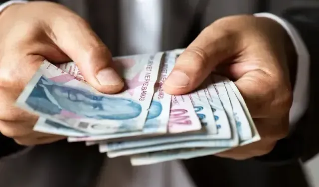 Hükümetin memur ve emekliye yaptığı ilk zam teklifi belli oldu!