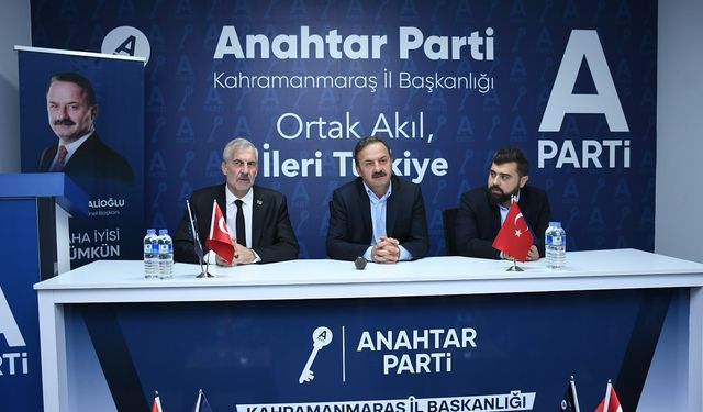 Yavuz Ağıralioğlu, Kahramanmaraş'ta taraftarlarıyla buluştu!