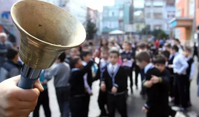 Okula başlama yaşı değişiyor!