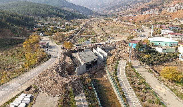 Şekeroba Köprüsü Hızla Yükseliyor!