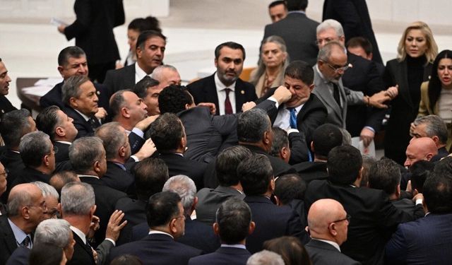 TBMM’de Huzuru bozan vekile maaş kesintisi yolda!