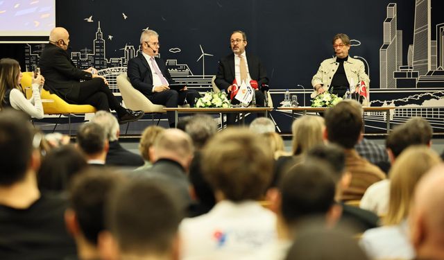 Kasapoğlu: “İçerik üretmek kadar, içerik tüketmek de sorumluluktur”