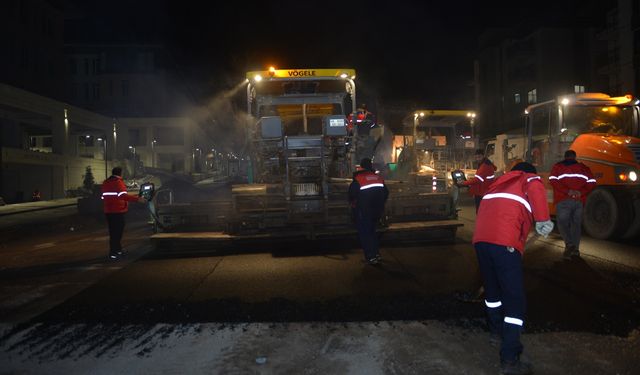 Hükümet Bulvarı’nda Altyapının Ardından Asfalt da Tamam!