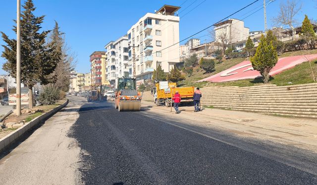 Kahramanmaraş Büyükşehir, Dulkadiroğlu’nda Yolları Bir Bir Yenilemeye Devam Ediyor!