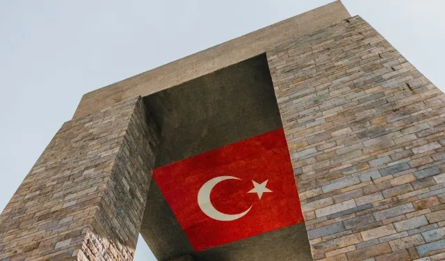 18 Mart 2026 Resmi Tatil mi, Okullar Tatil mi? Çanakkale Zaferi ve Ara Tatil Detayı