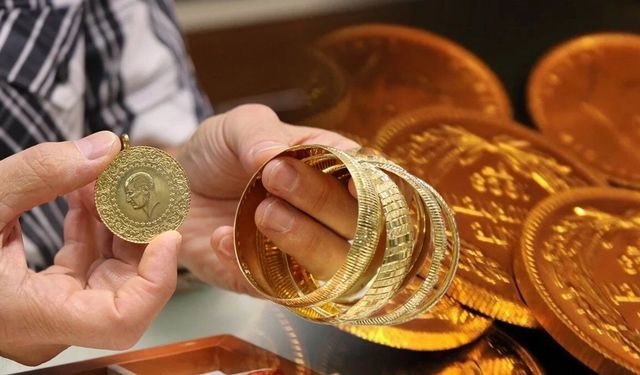 Altın piyasasında "savaş" etkisi: Ons fiyatı 5 bin 400 dolar eşiğinde