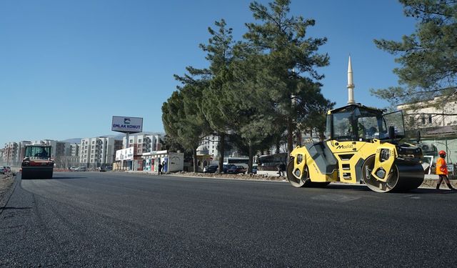 Doğukent Yolunda Asfalt Çalışmalarına Başlandı!