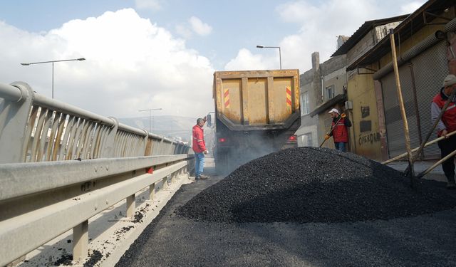 Büyükşehir, Dulkadiroğlu’nda Asfalt Mesaisini Sürdürüyor!
